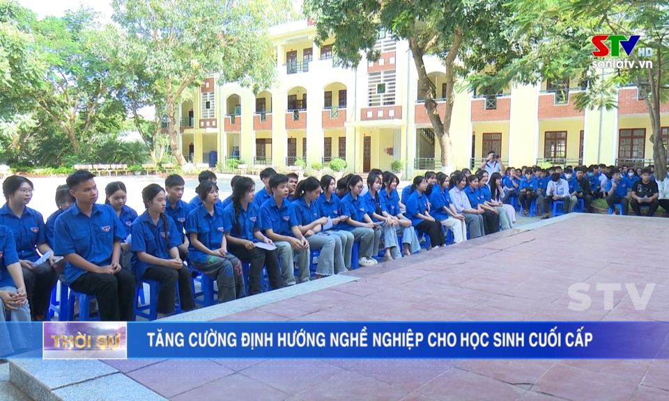 Tăng cường định hướng nghề nghiệp cho học sinh cuối cấp