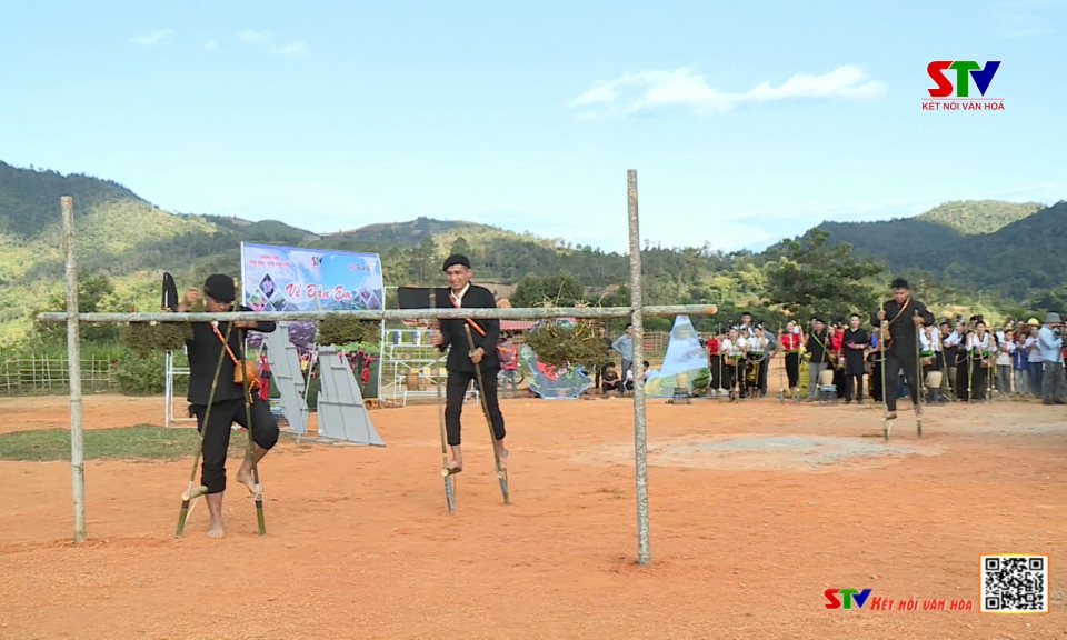 Gameshow Về bản em x&atilde; Phổng Lập, huyện Thuận Ch&acirc;u, tỉnh Sơn La