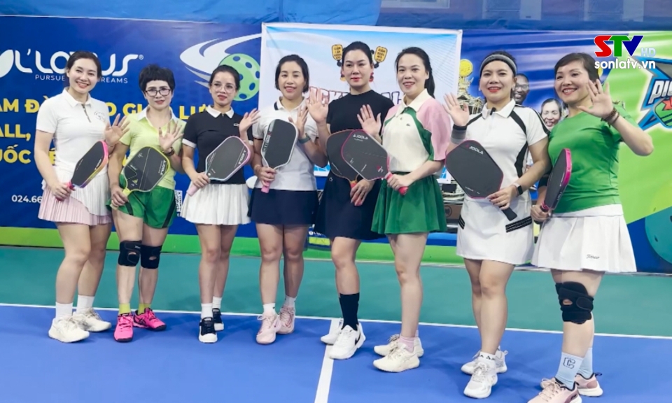 N&eacute;t đẹp trang phục thể thao Pickleball