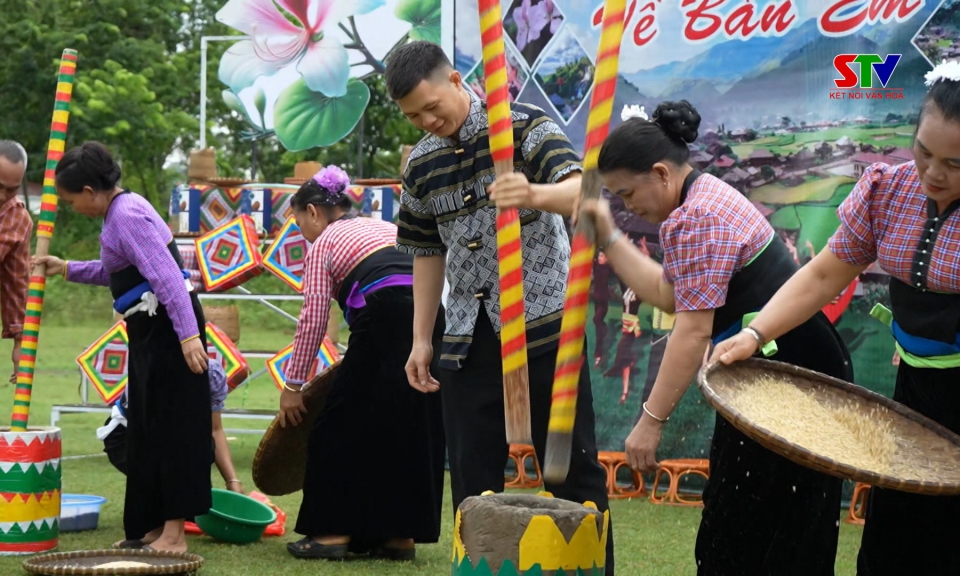 Gameshow Về bản em | X&atilde; Gia Ph&ugrave;, tỉnh Sơn La