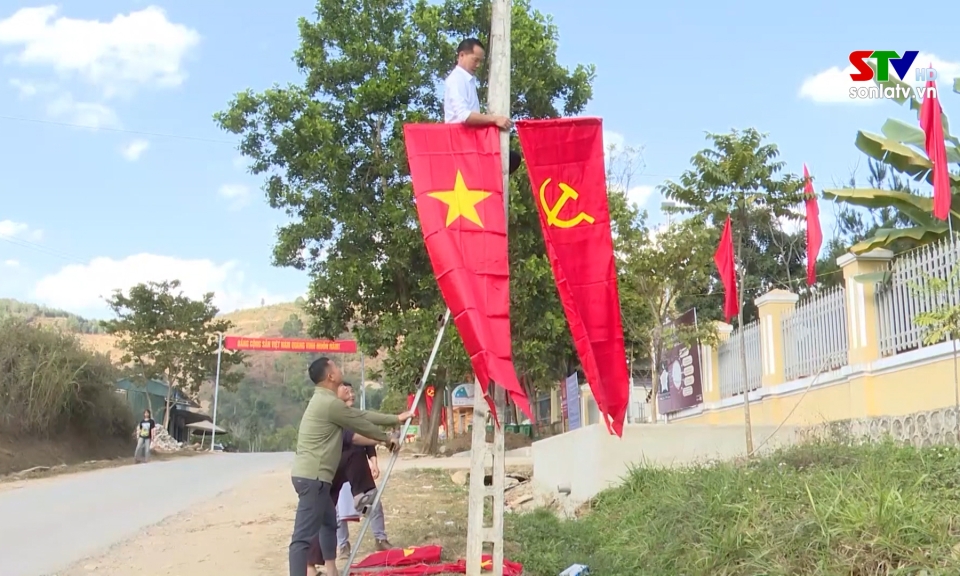 S&ocirc;i nổi kh&iacute; thế hướng về Đại hội Đảng to&agrave;n quốc lần thứ XIV