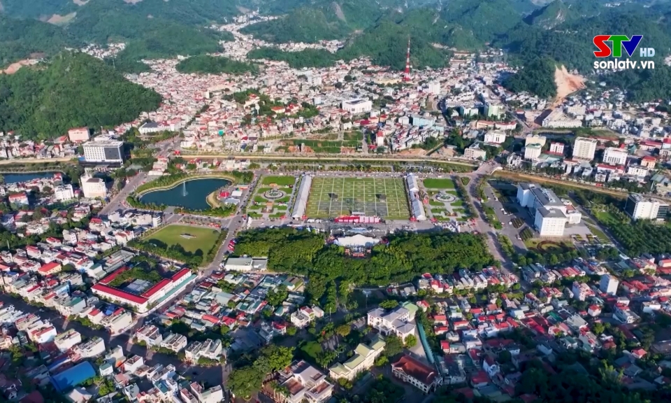 M&ugrave;a Xu&acirc;n đổi mới v&agrave; kh&aacute;t vọng vươn m&igrave;nh